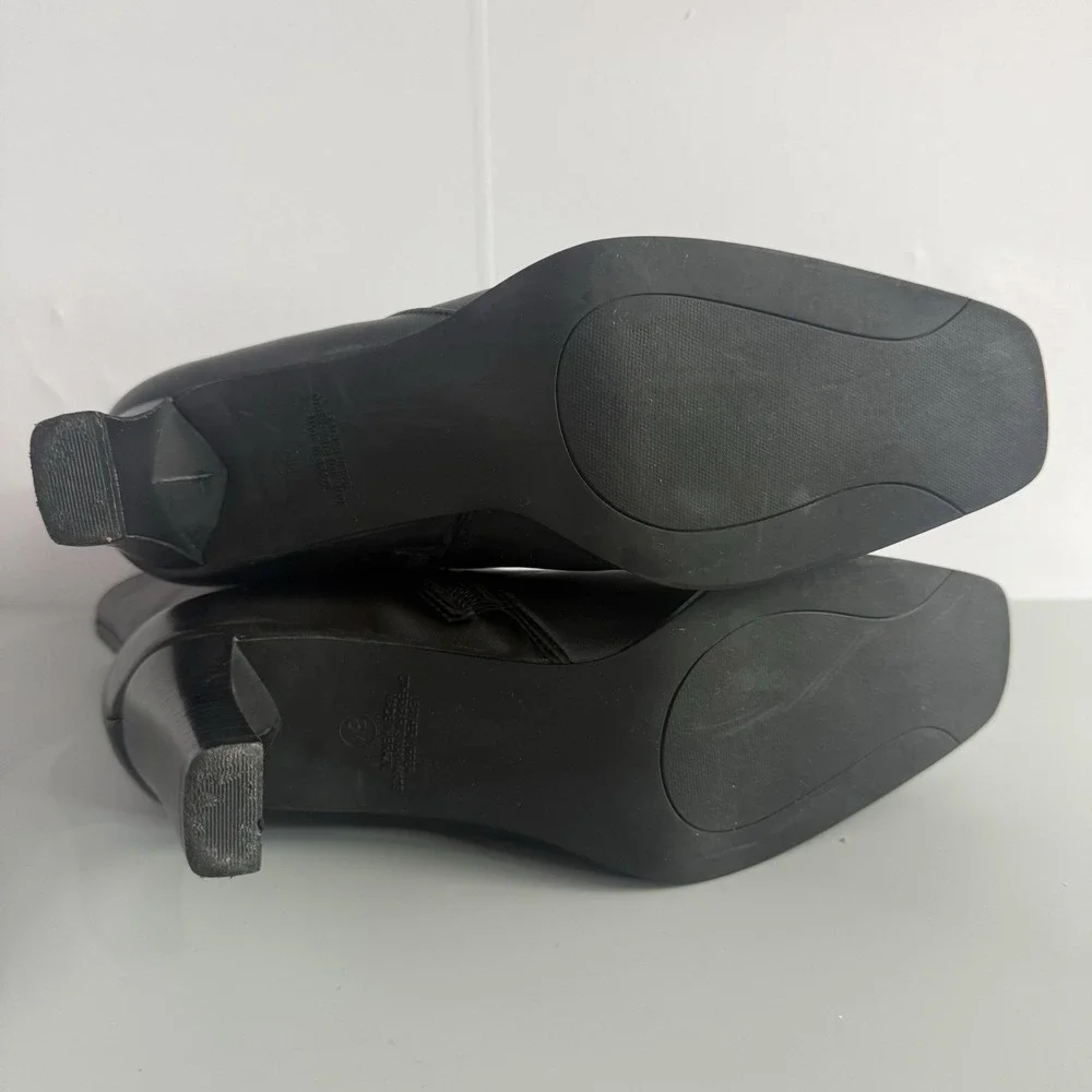 MARKON Tansy Black Leather Silver‎ Chain Square Toe Moto Ankle Boots Size 8M